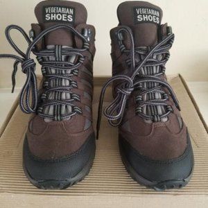 Vegetarian Shoes - "Approach Mid" Hiking Boots